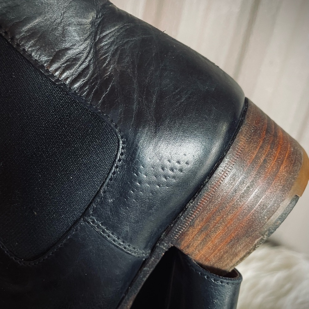 VTG? Distressed PRADA Wmn's Ankle Boots sz 6.5 37 Black Leather pull on Booties - Picture 6 of 11